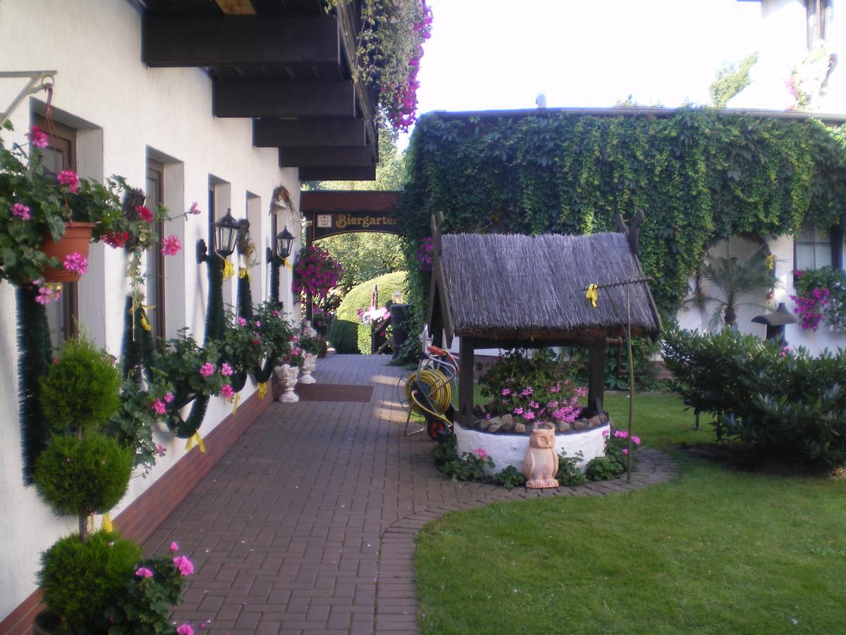 Hotel Am Berg Spremberg Bagian luar foto