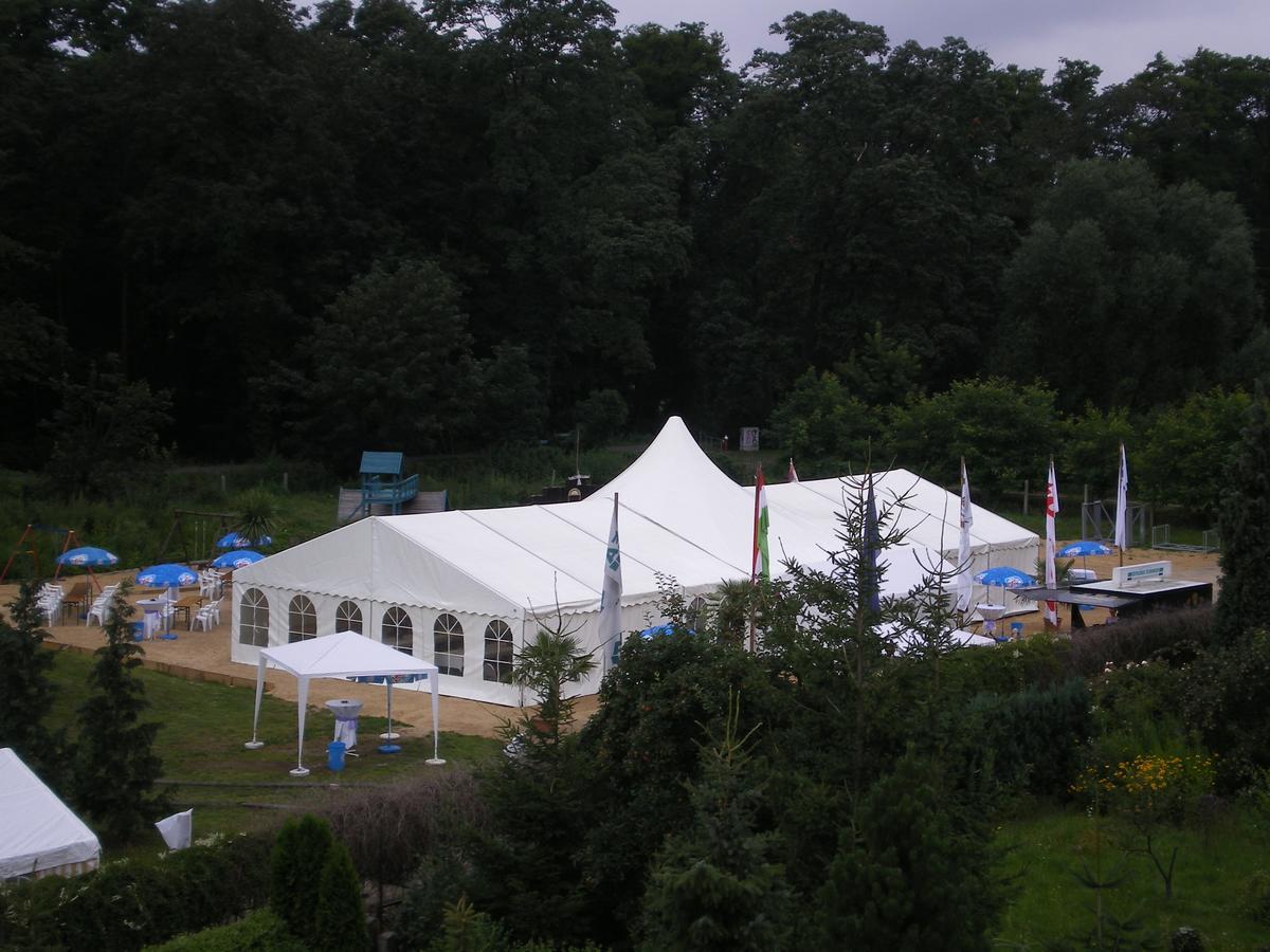 Hotel Am Berg Spremberg Bagian luar foto