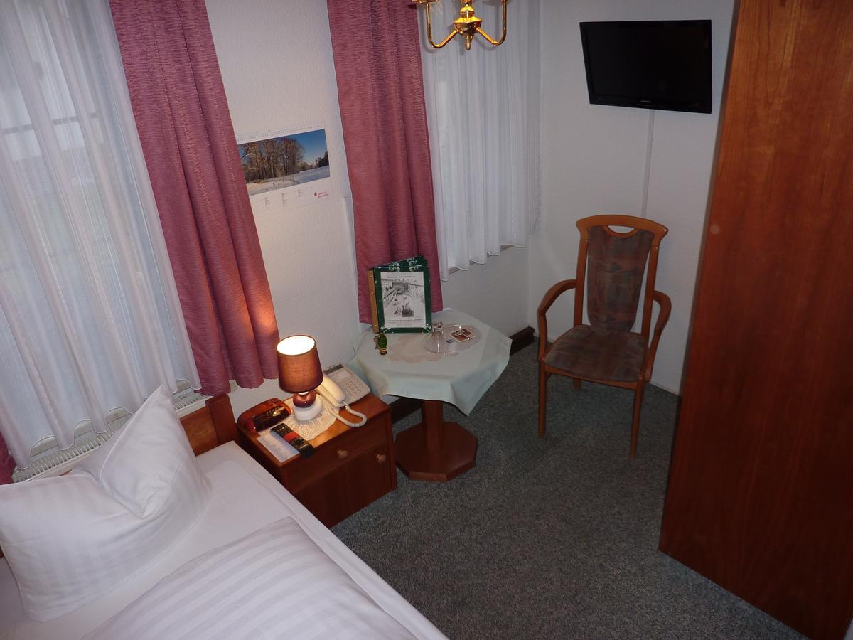 Hotel Am Berg Spremberg Bagian luar foto